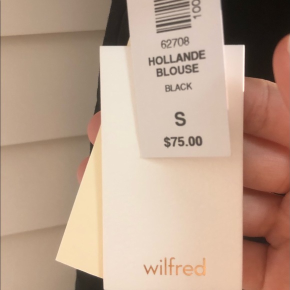 Aritzia Wilfred Blouse - New with tags. - Picture 3 of 3